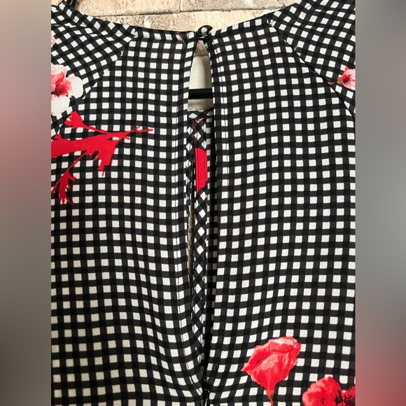 Express Shirt - Picture 7 of 8